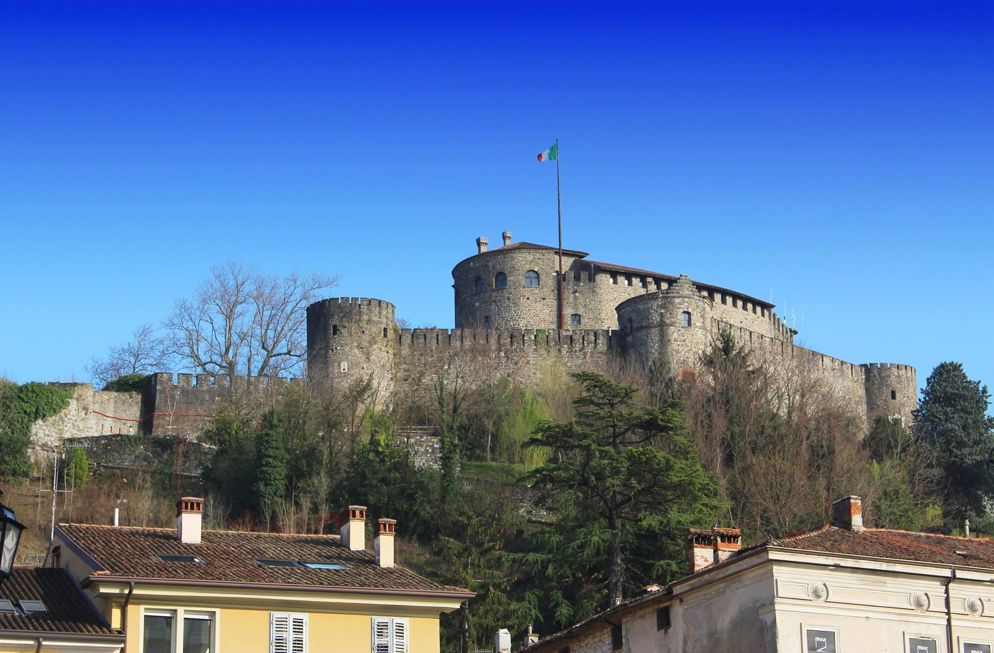 Immagine per Ascensore del castello in primavera, festival ed effetti speciali a Gorizia